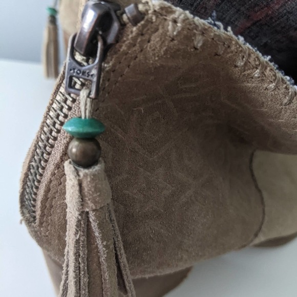 Toms Women Leila Embossed Bootie Size 9.5 - Picture 6 of 10